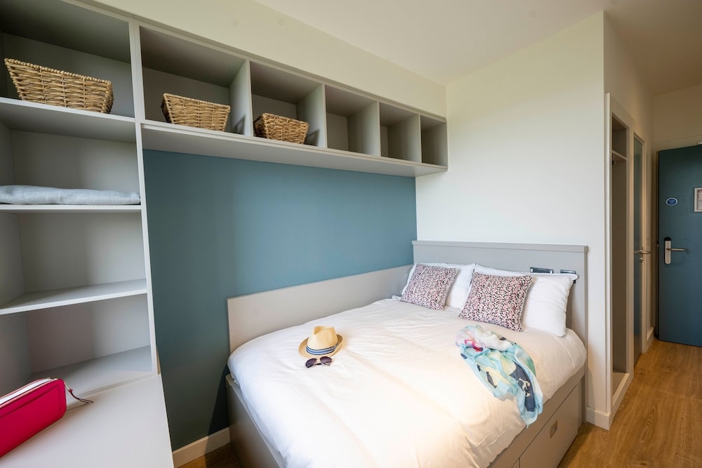 University of Galway Rooms 1