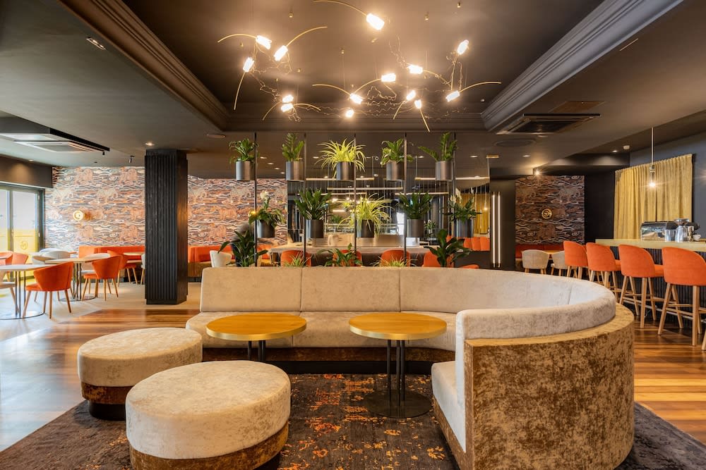 La Mansion Vi Vadi Hotel 2