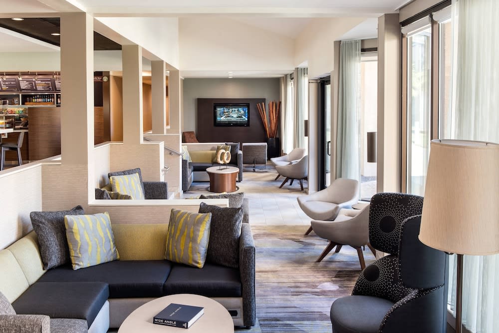 Courtyard by Marriott San Diego Sorrento Valley 1