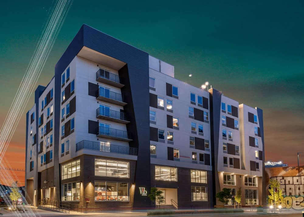 Vīb Hotel by Best Western Denver RiNo 1