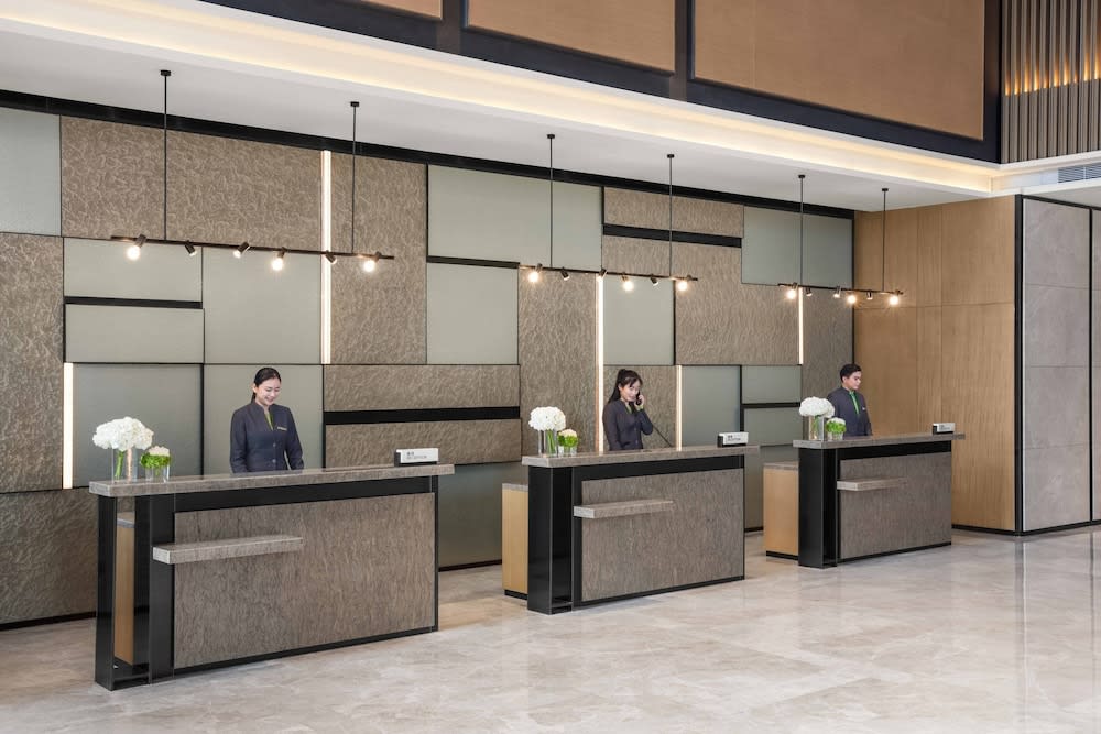 Courtyard by Marriott Shenzhen Bao'an 2