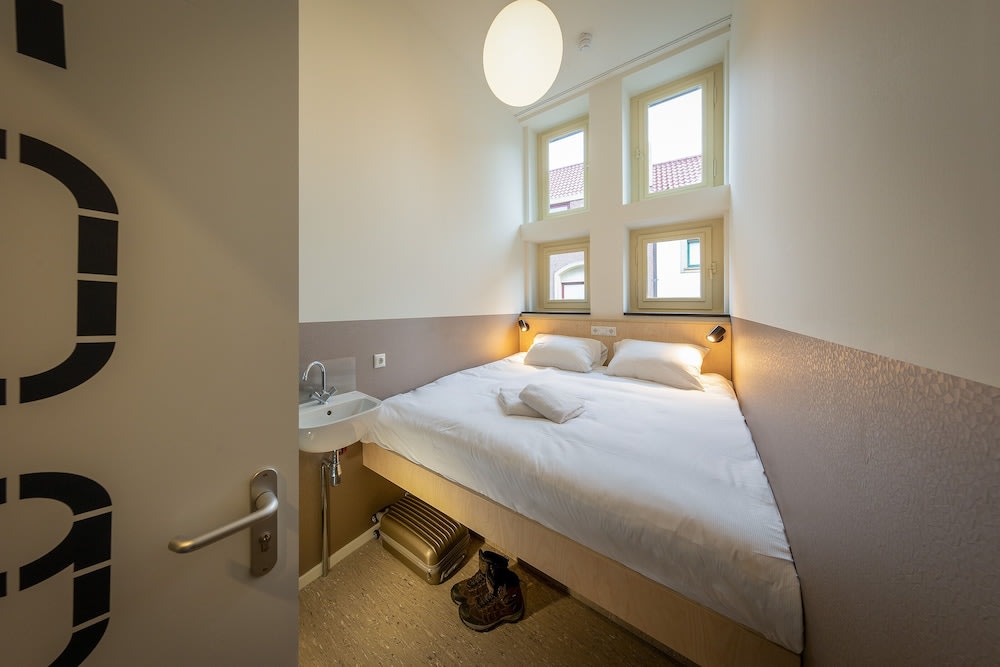 Stadsherberg Ald Weishoès - Hostel 1