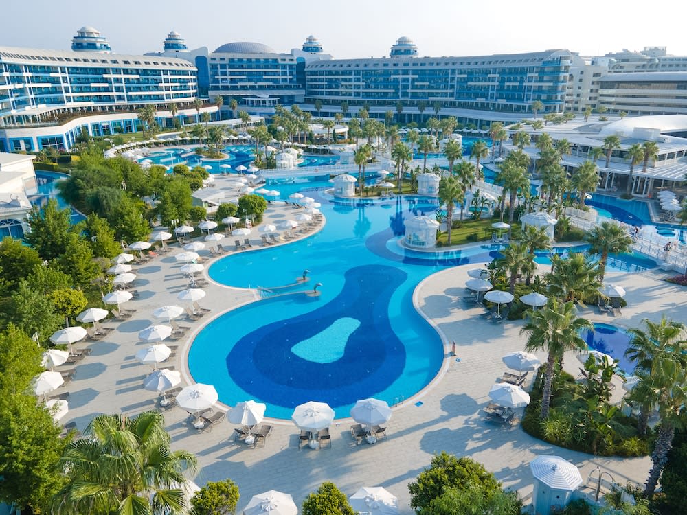 Sueno Hotels Deluxe Belek 1