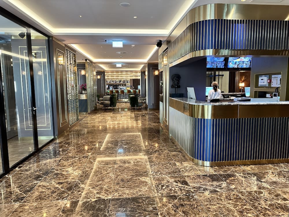 ART Hotel Rotterdam-Fully Renovated 3