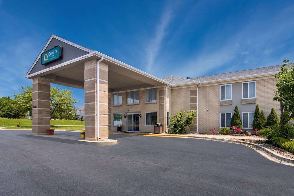 Quality Inn Aurora - Naperville Area 1