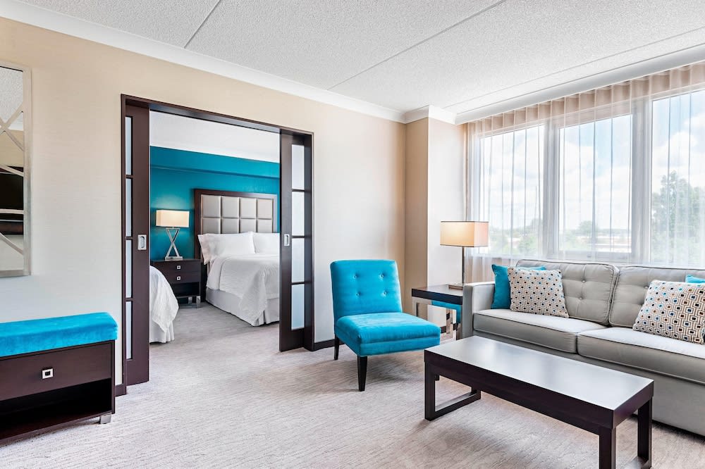 Four Points by Sheraton London 1