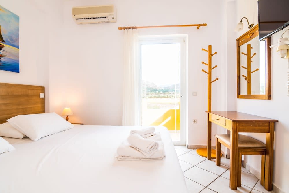 Thalassa Apartments 3