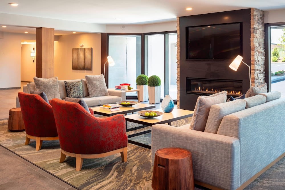 Fairfield Inn & Suites by Marriott Providence Airport Warwick 2