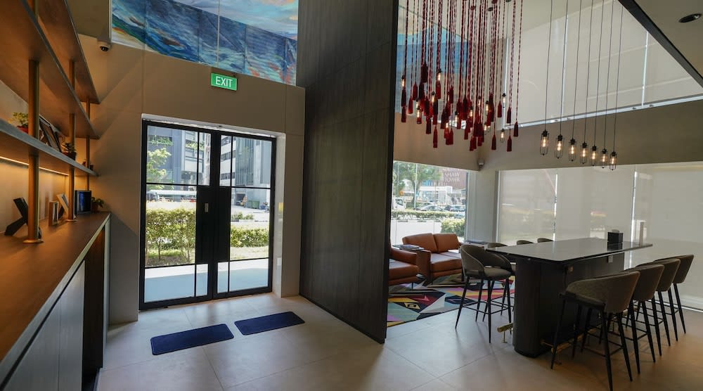 ST Signature Bugis Middle 2