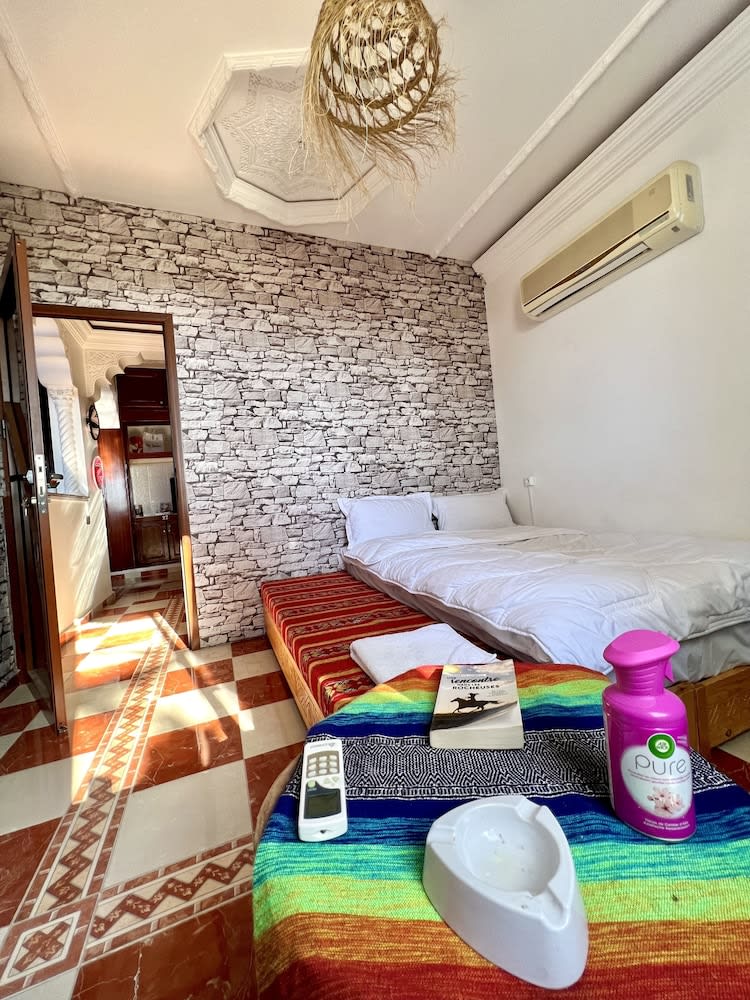 Auberge sunrise surf camp 2