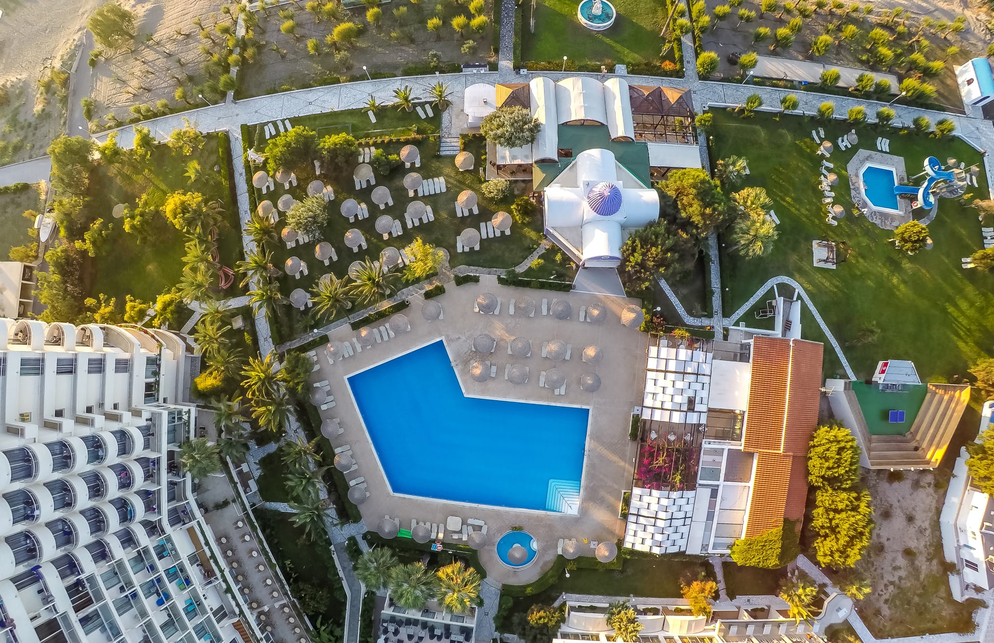 Pegasos Deluxe Beach Hotel 5