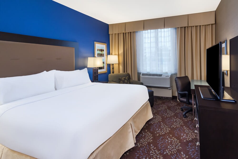 Holiday Inn TERRE HAUTE by IHG 2