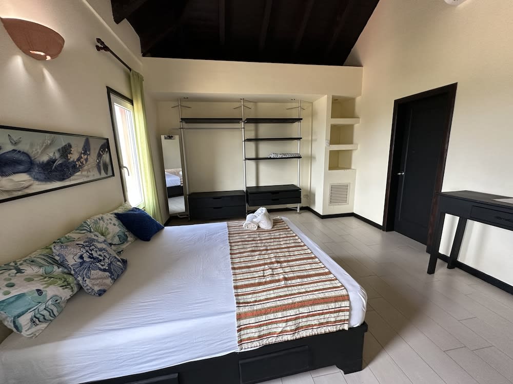 Sunset Village 1
