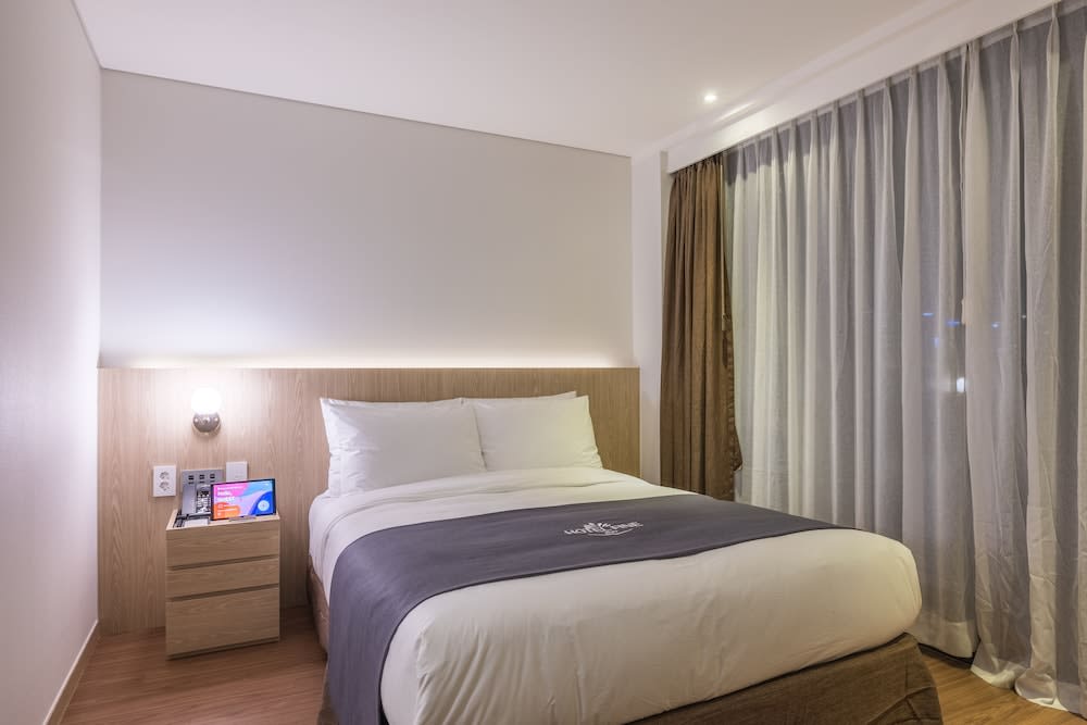 Hotel Fine Jeju 2