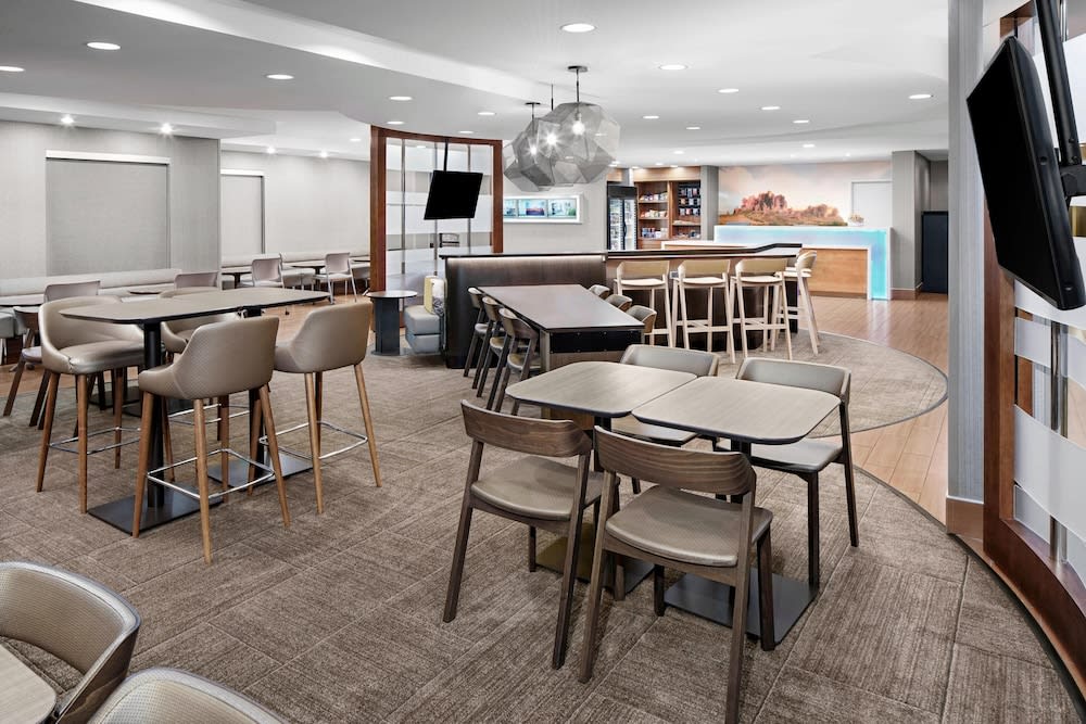 SpringHill Suites Scottsdale North 2