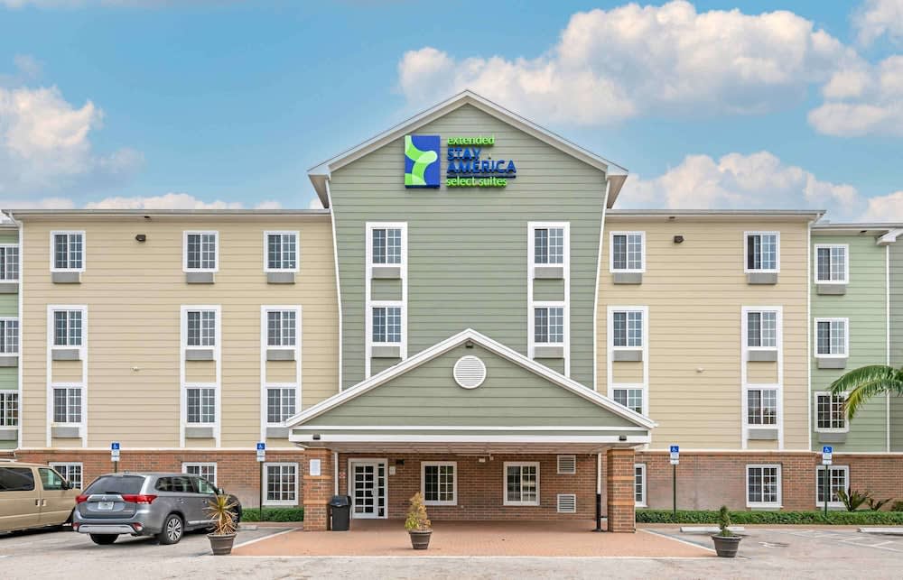 Extended Stay America Select Suites - Lake Worth 1