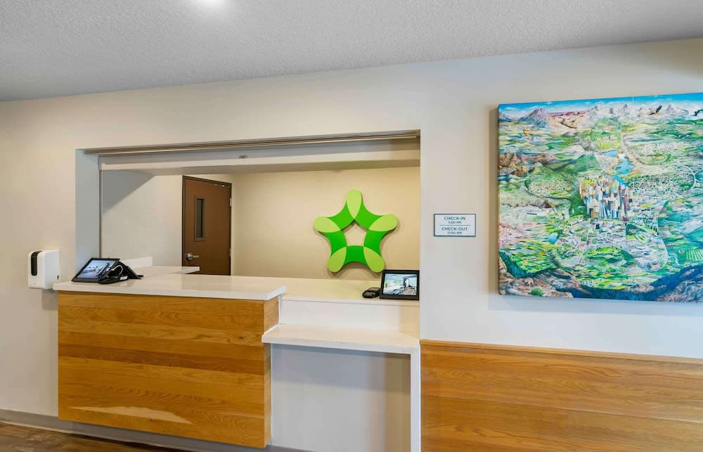 Extended Stay America Select Suites - Tampa - Northeast 2