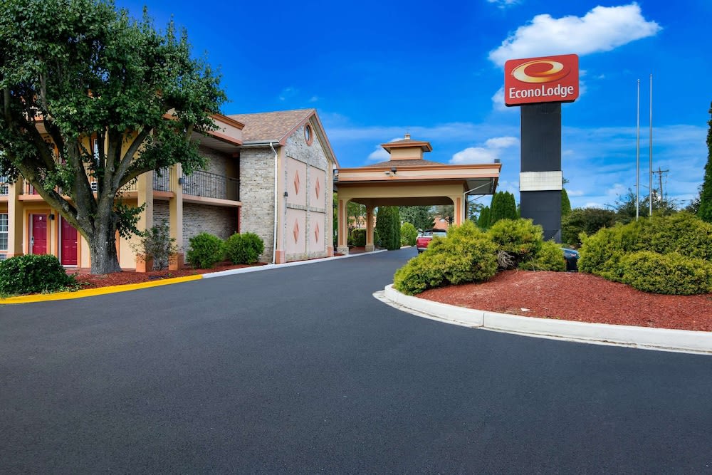 Econo Lodge Princess Anne 1