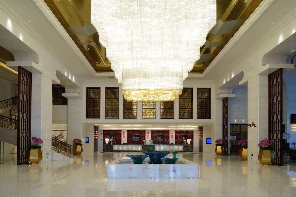 Wyndham Grand Plaza Royale Colorful Yunnan 2