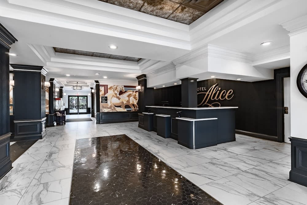 Hotel Alice At Atlantic Beach 2