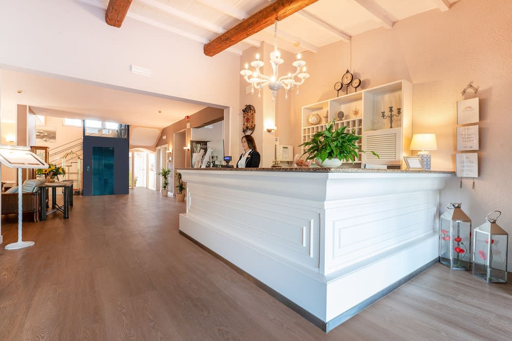 Hotel Riva del Sole 3