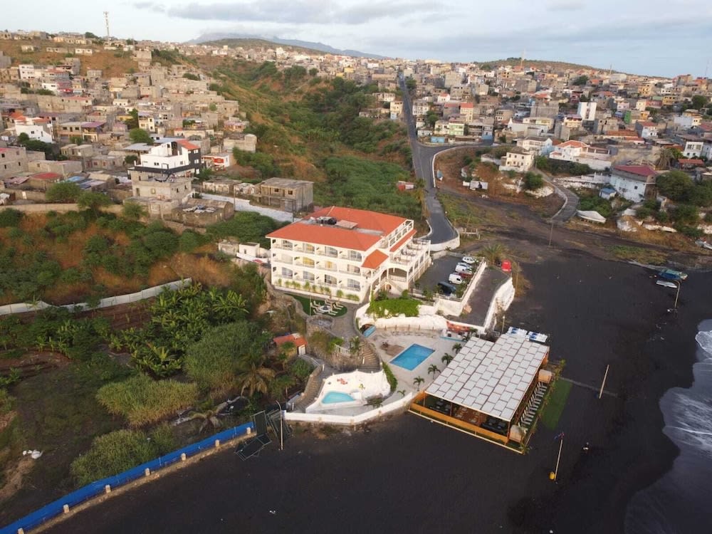 Hotel Restaurant Falucho Paradise Beach 1