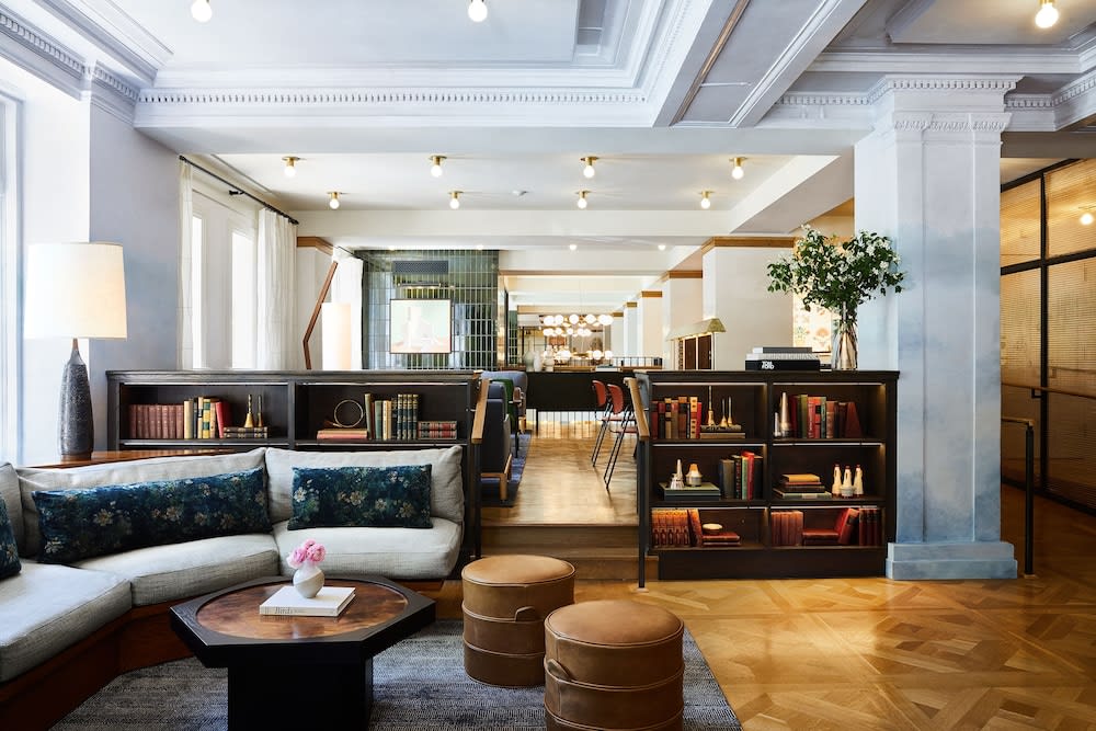 Hotel Revival Baltimore 3