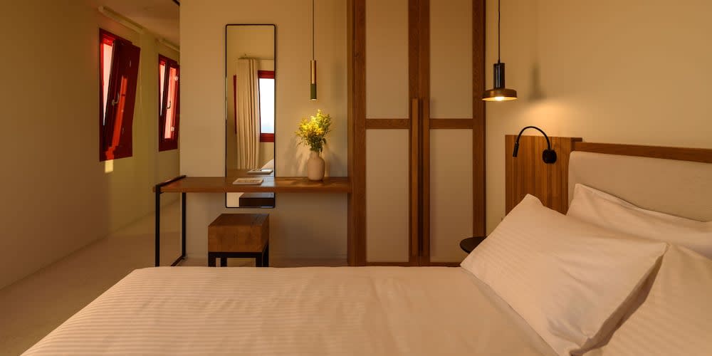 Potnia Theron Suites 3