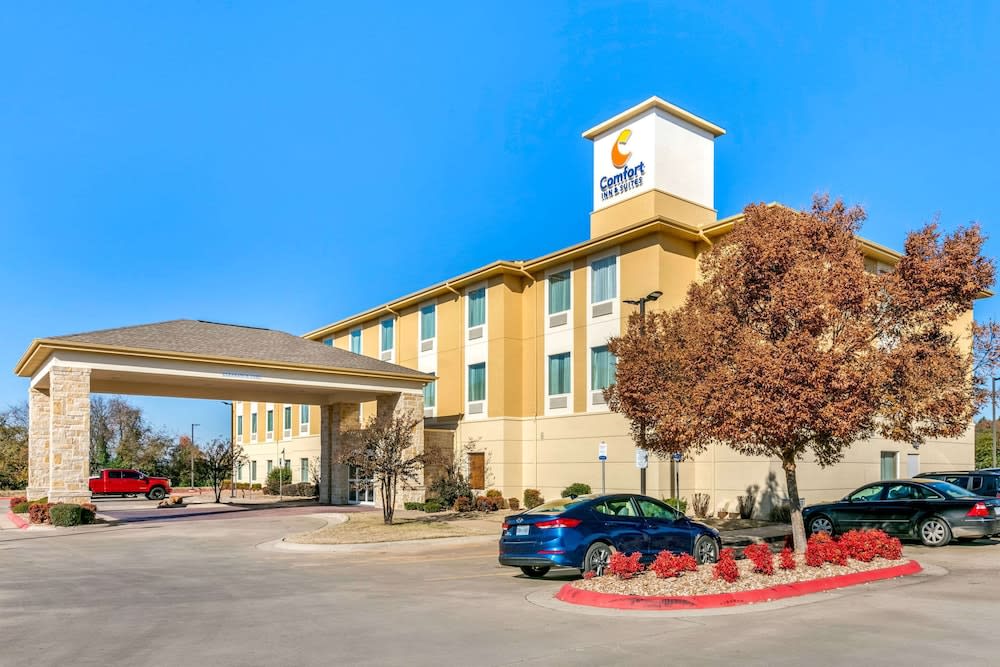 Comfort Inn & Suites Van Buren - Fort Smith 1