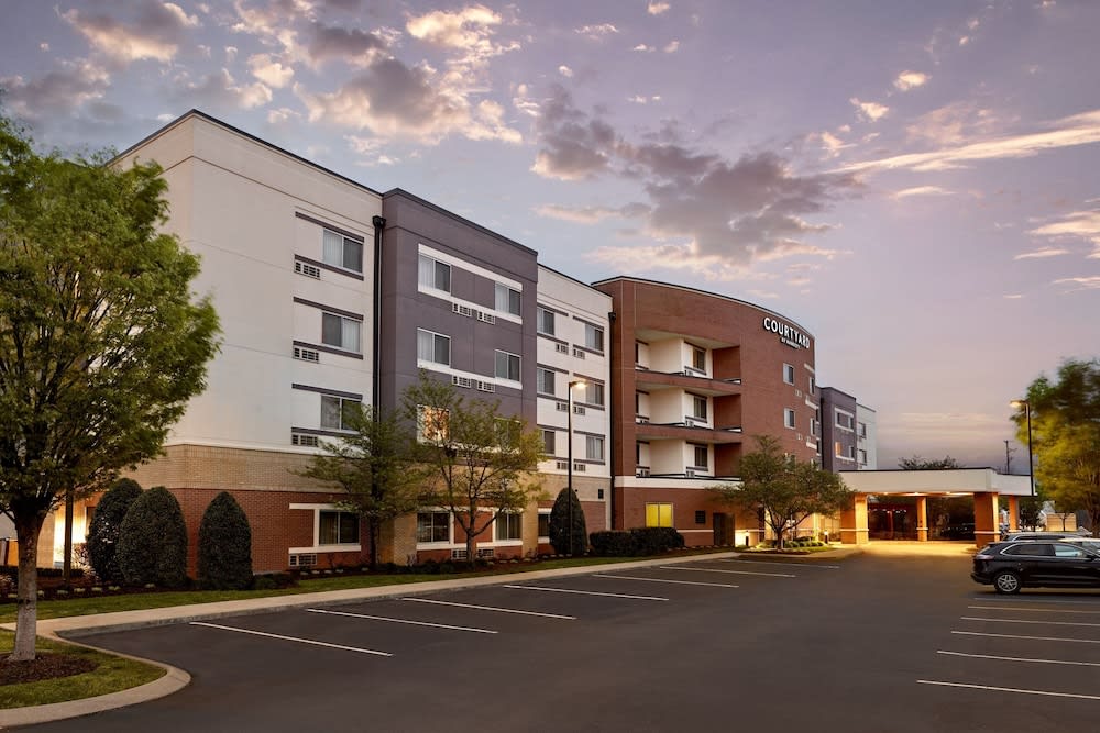 Courtyard by Marriott Nashville Goodlettsville 1