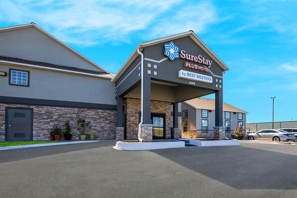 SureStay Plus Hotel by Best Western Tulsa East 1