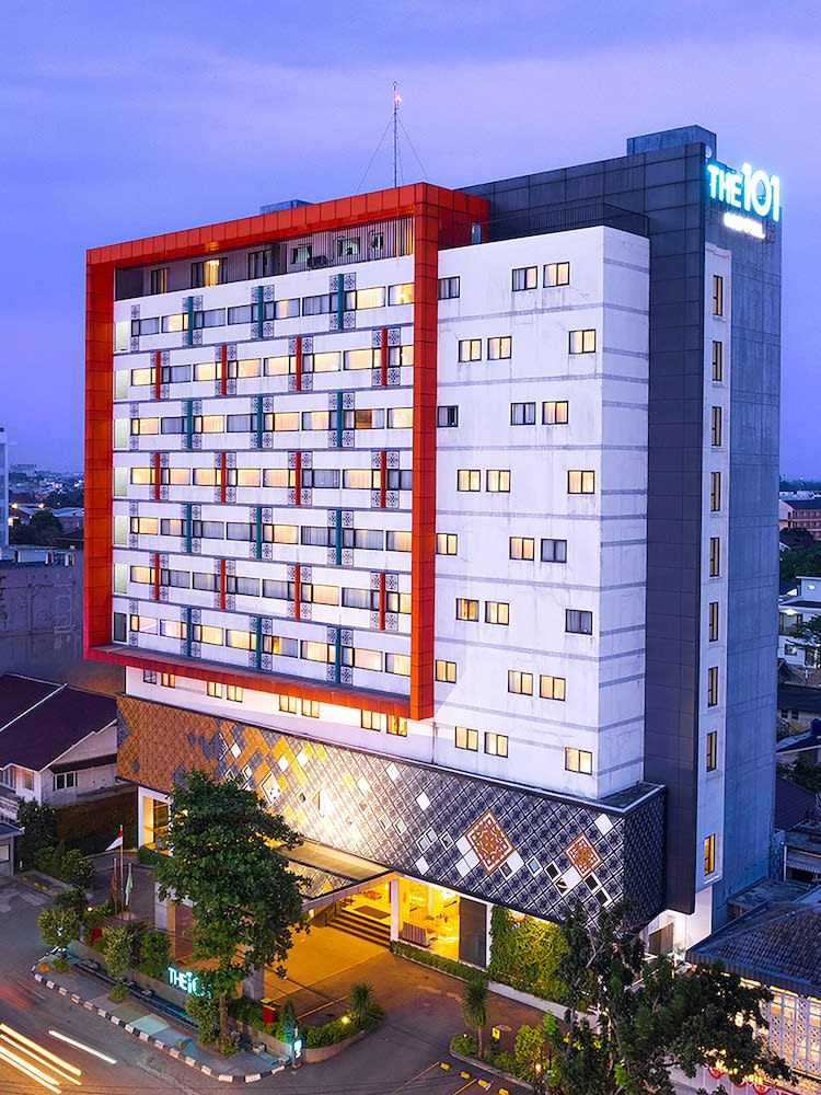 THE 1O1 Palembang Rajawali 1