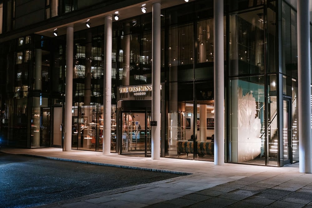 The Westminster London, Curio Collection by Hilton 1