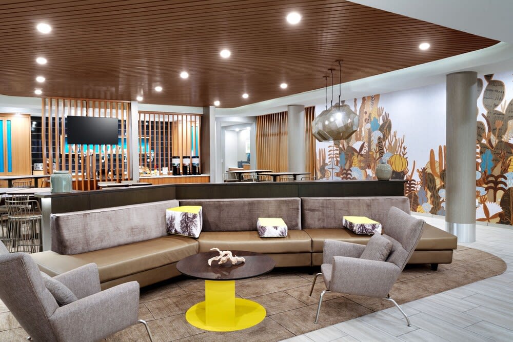 SpringHill Suites by Marriott Phoenix Scottsdale 4