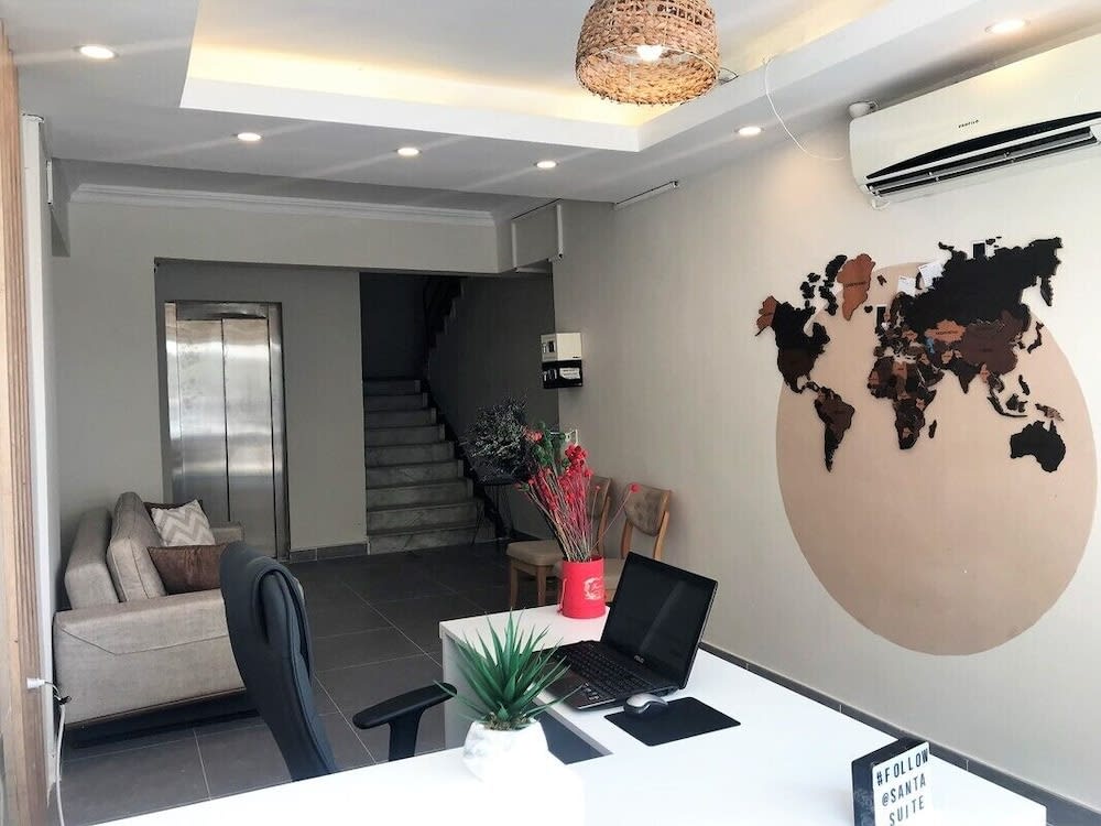 Santa Suites New Hotel 2