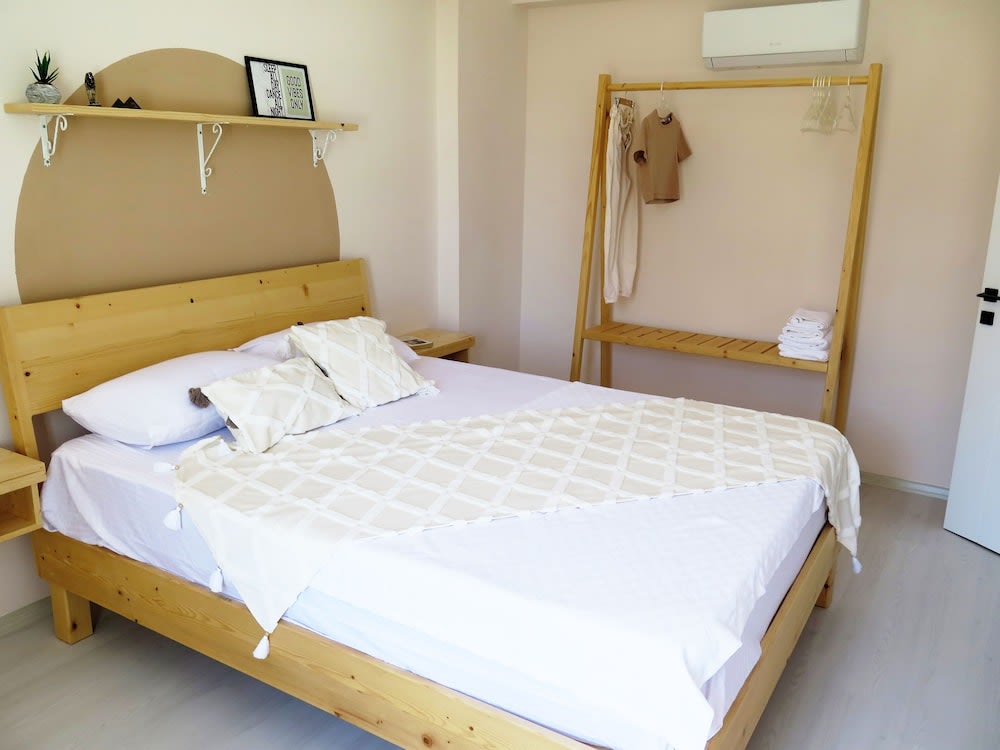 Santa Suites New Hotel 1