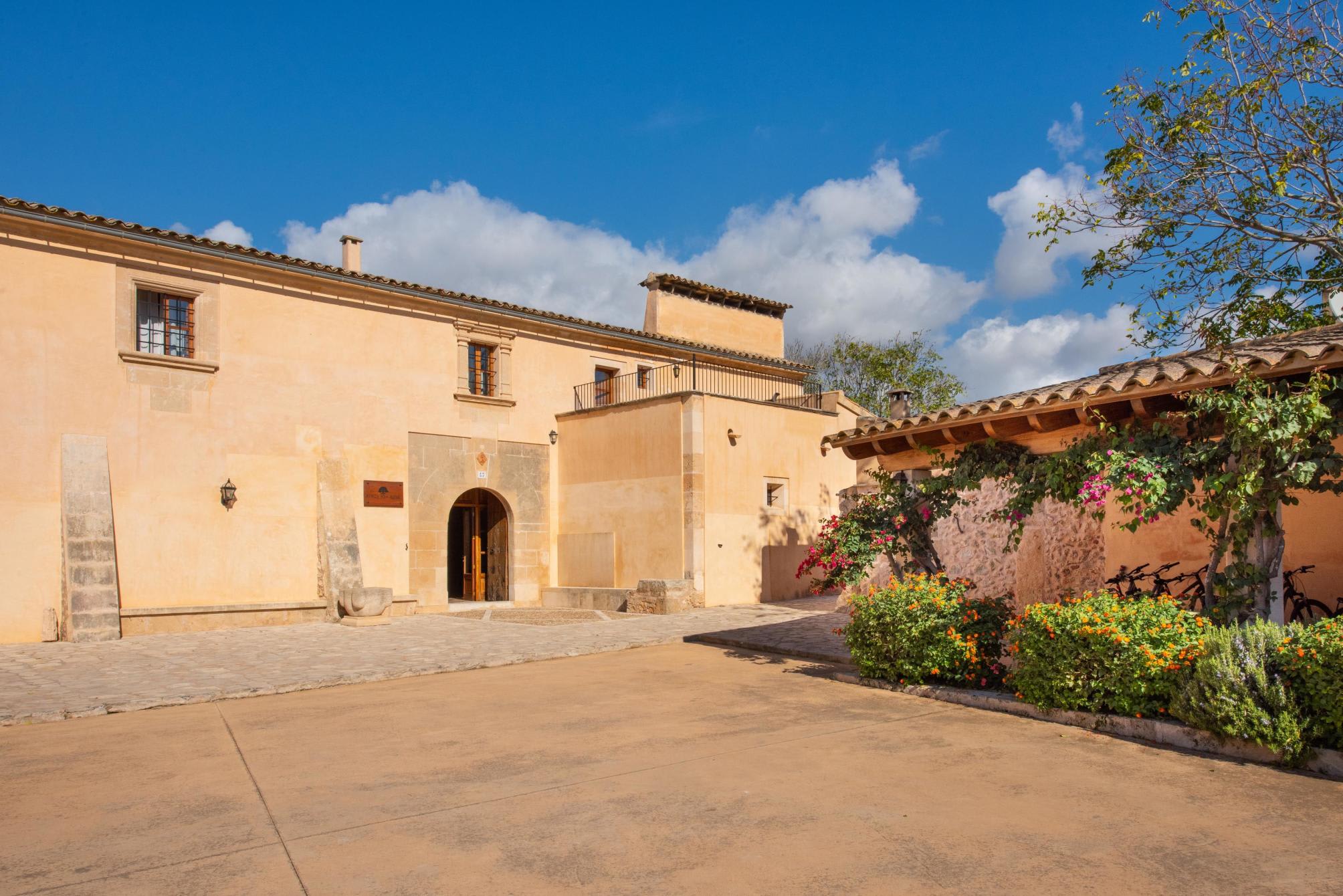 Finca Son Roig by Valentin 3