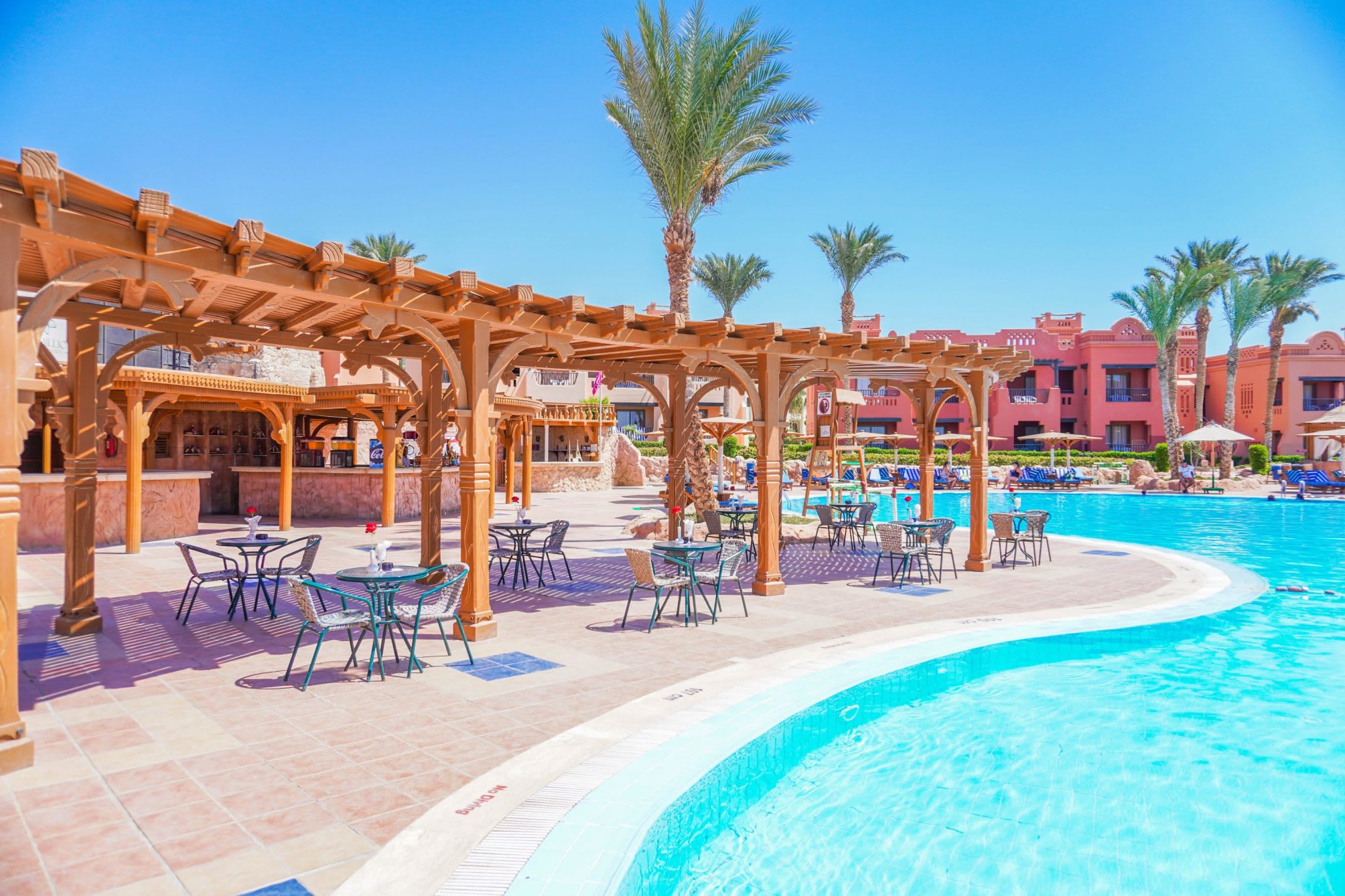 Charmillion Sea Life Resort 2