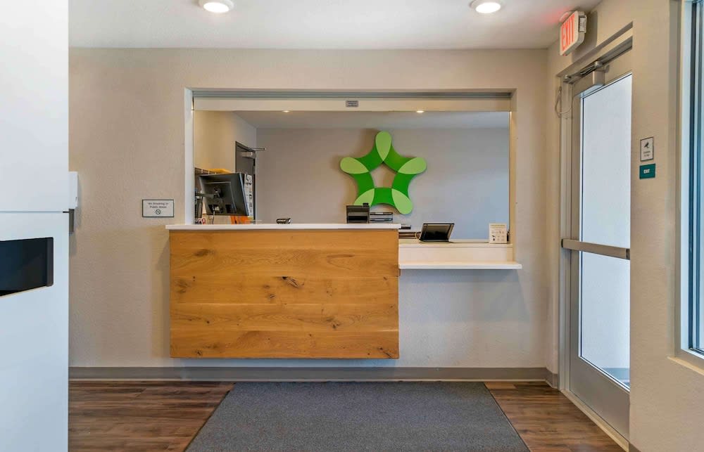 Extended Stay America Suites - Detroit - Rochester Hills 2