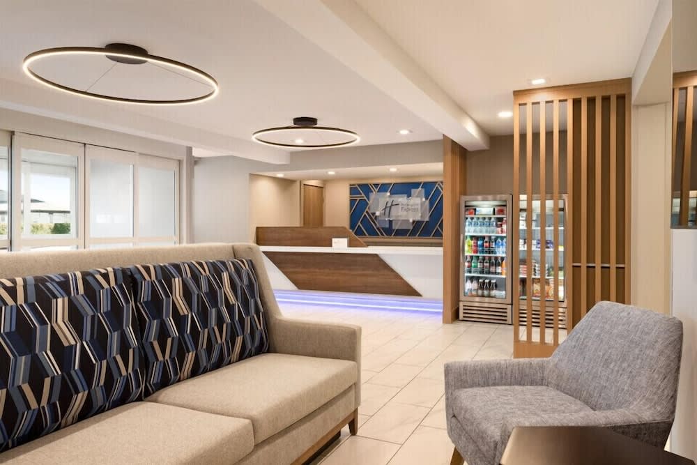 Holiday Inn Express BOWLING GREEN by IHG 2