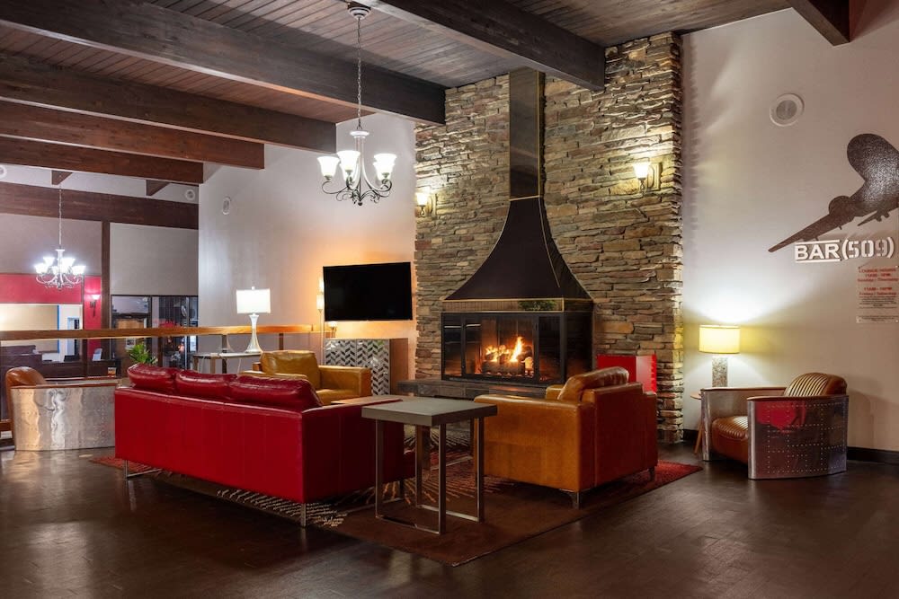 Ramada by Wyndham Spokane Airport 2