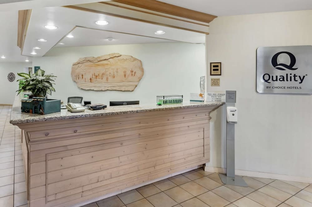 Quality Suites Moab near Arches National Park 2