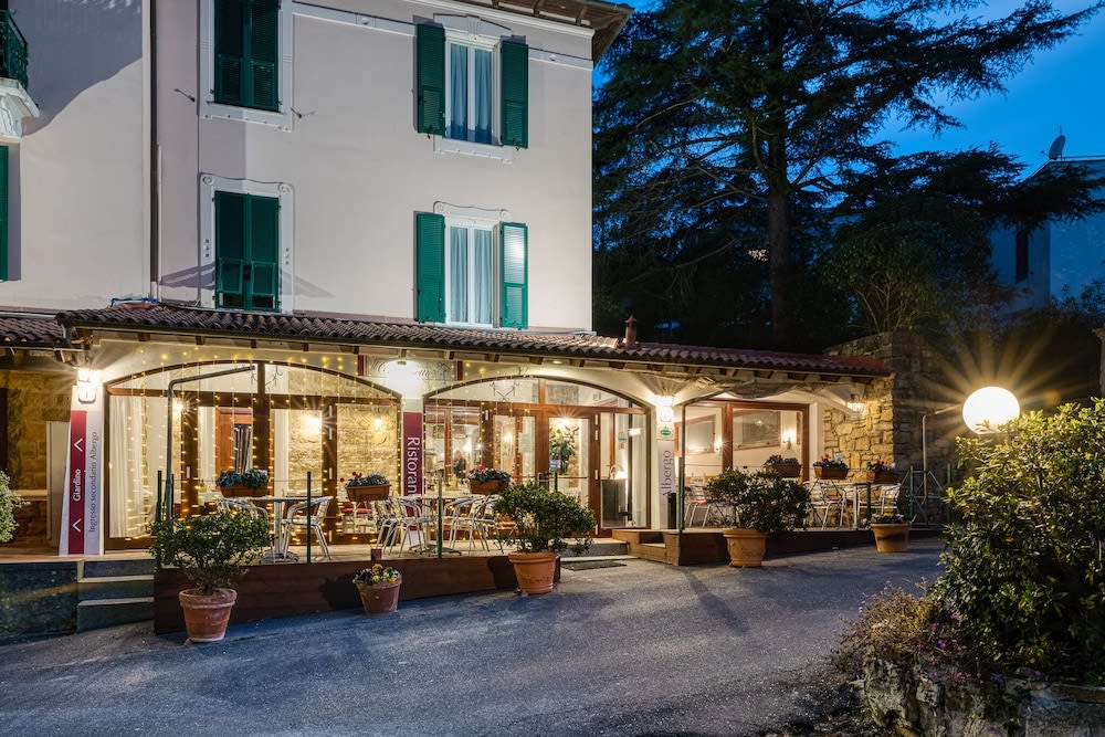 Hotel Ristorante Il Caminetto 1