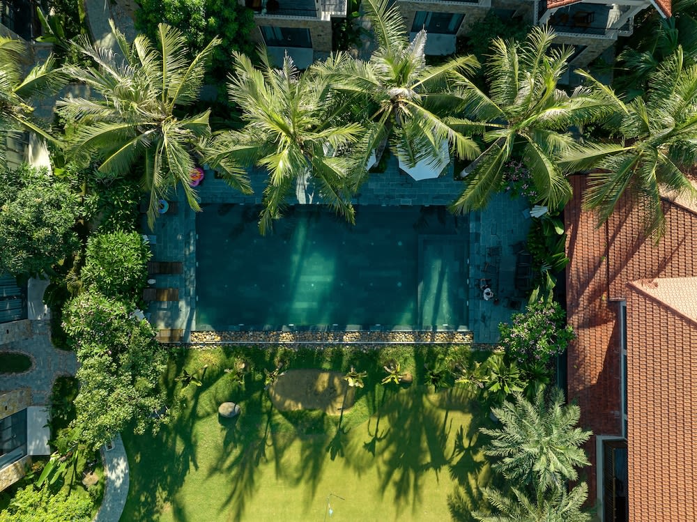 Coco Island Resort Ninh Binh 1
