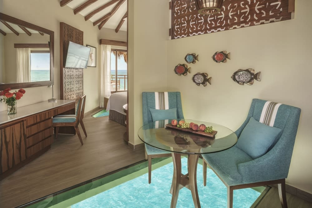Palafitos Overwater Bungalows, Catamarán, Cenote, All & More Inclusive - Adults Only 4
