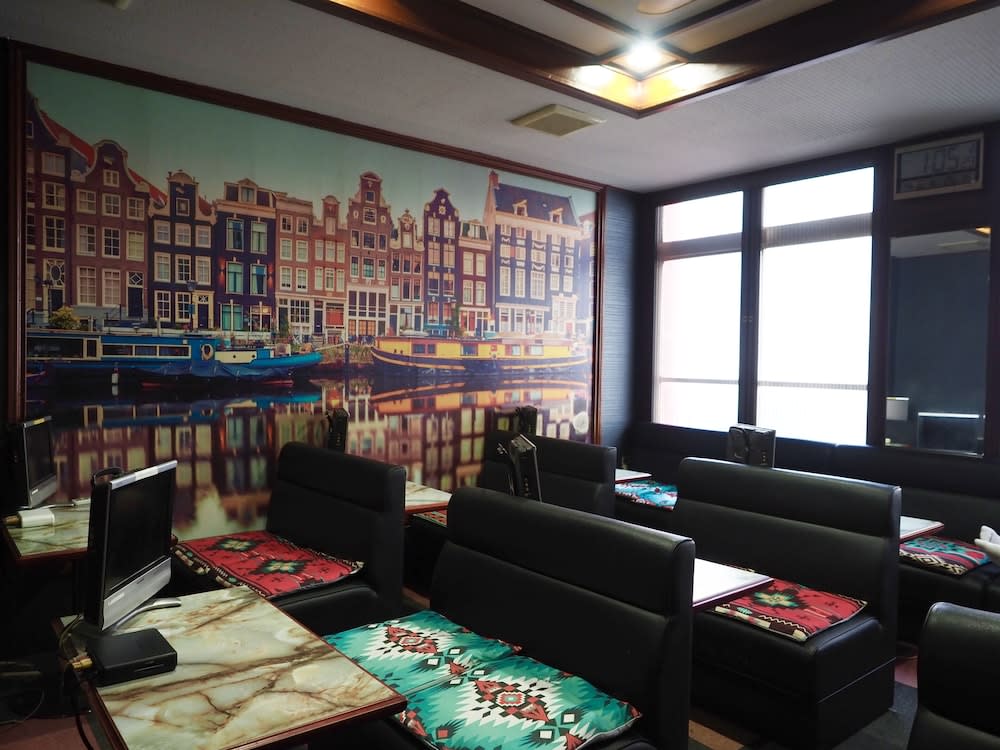 Capsule Hotel Block Room 3