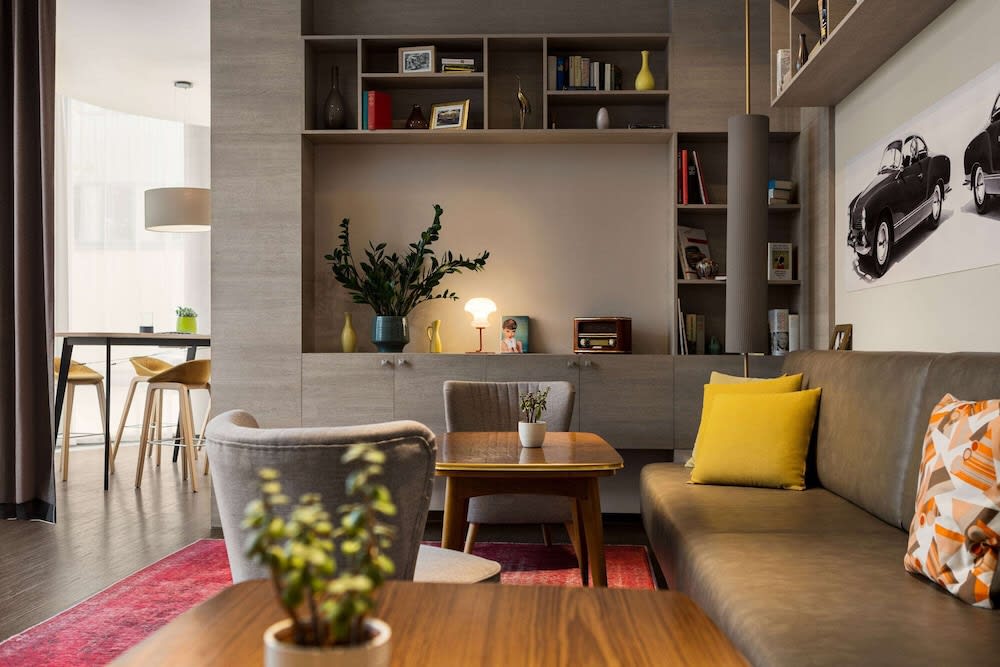 Vienna House Easy by Wyndham Osnabrück City & Apartments 5