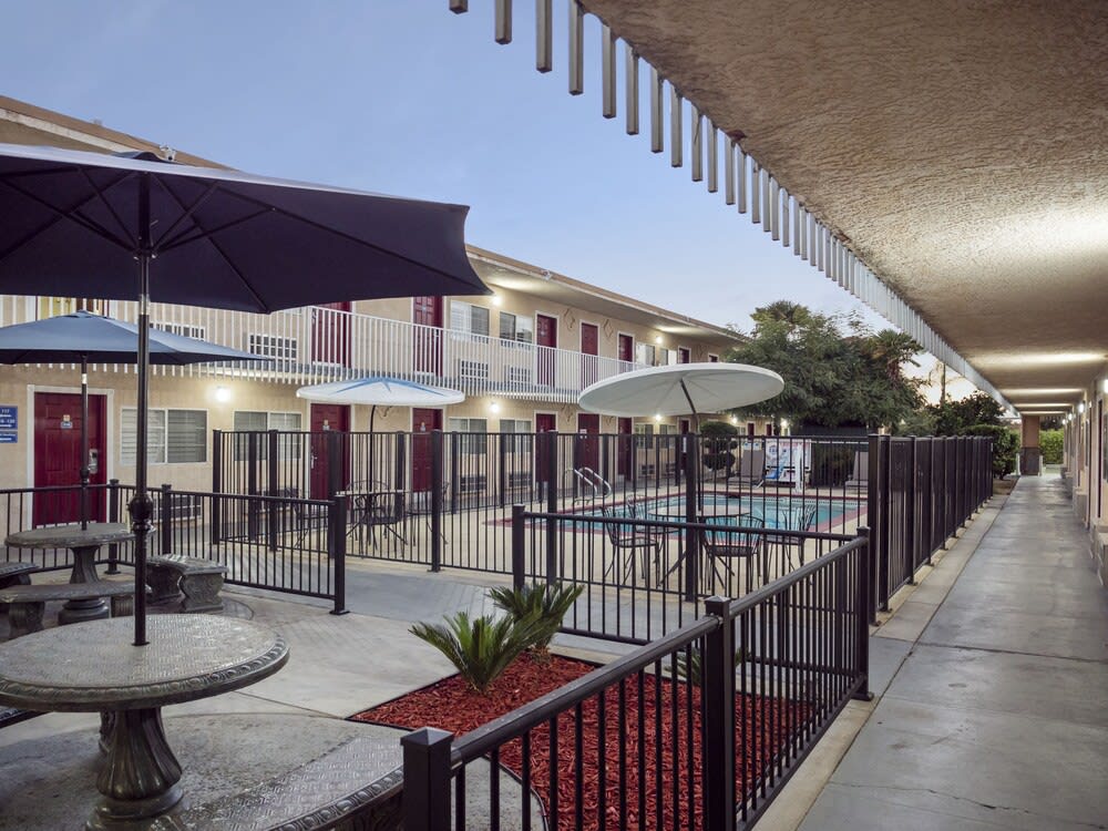 Dream Inn 1