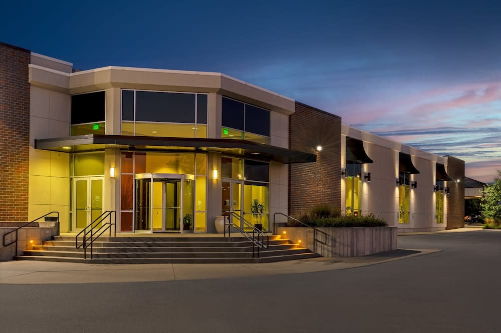 Holiday Inn DES MOINES-AIRPORT/CONF CENTER by IHG 1