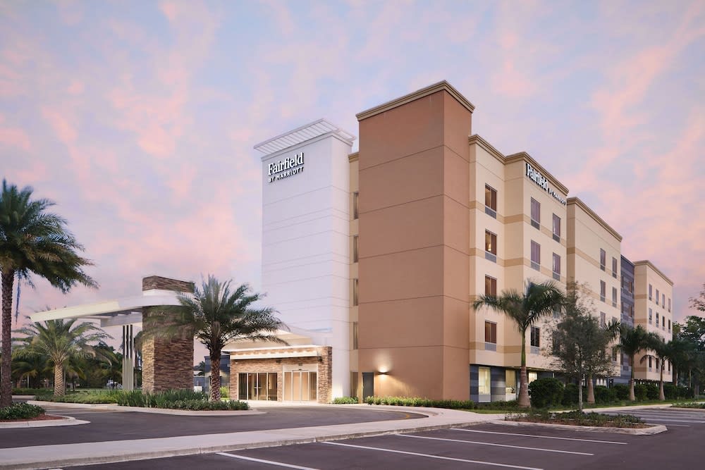 Fairfield Inn & Suites by Marriott Fort Lauderdale Northwest 1